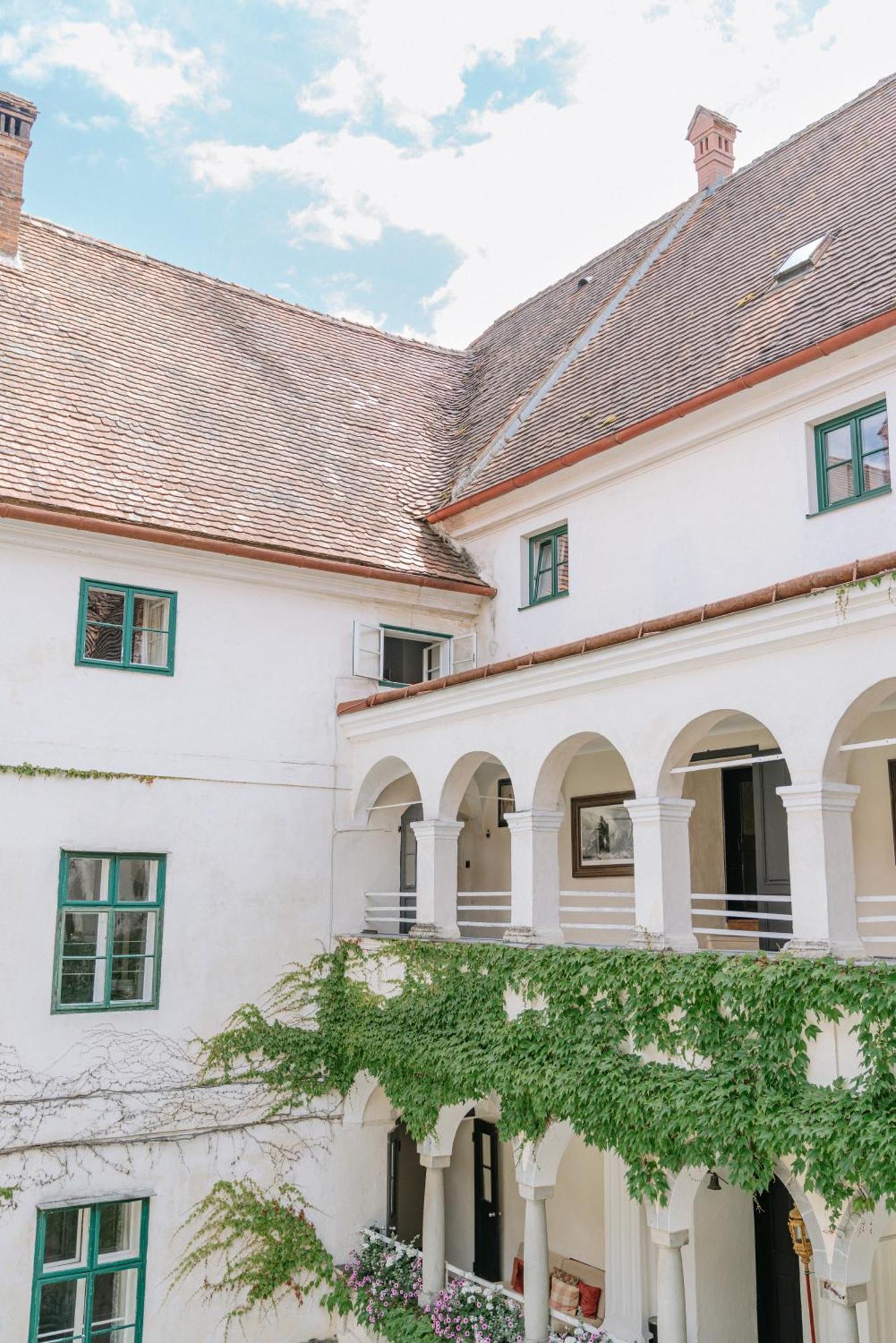 Schloss Ernegg Steinakirchen Am Forst Exterior foto